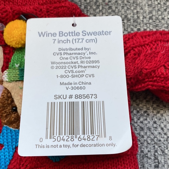 Wine bottle sweaters in different styles, Santa, reindeer, snow man - Picture 3 of 7